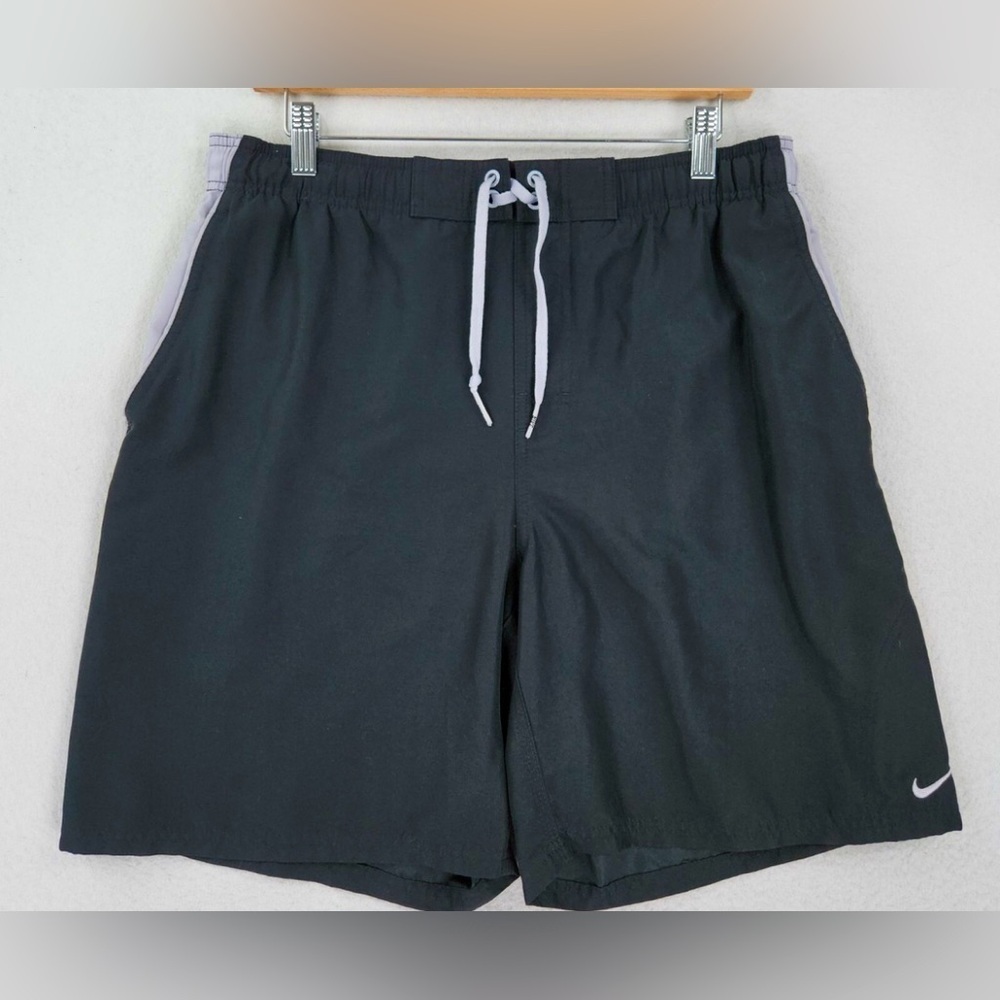 Nike Swim Trunks Mens Small size Black Shorts Swimwear Brief Lined Swoosh Beach